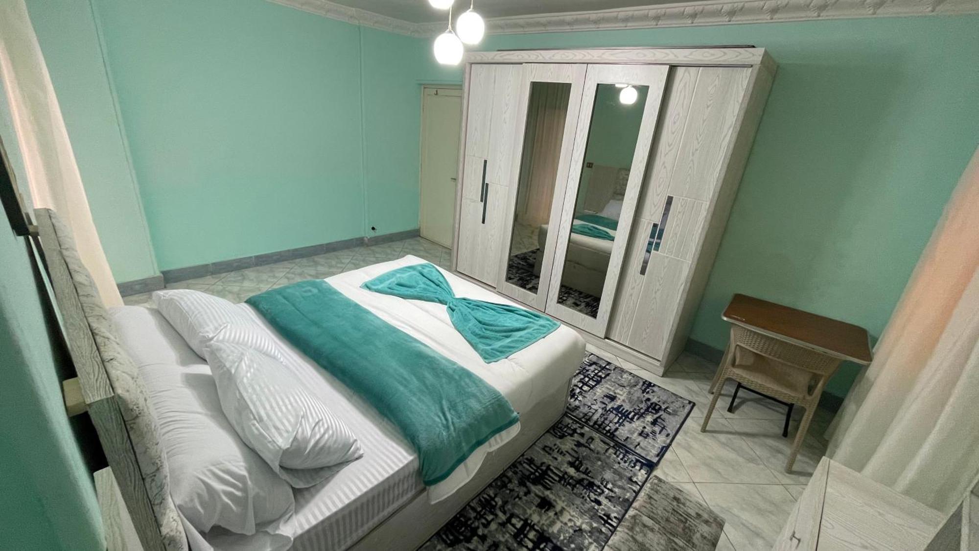 New Cozy Apartment 5 Minutes Away From Cairo Airport And All Amenties エクステリア 写真